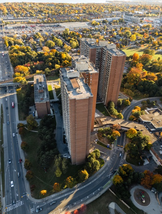 7, 9 and 11 Crescent Place - Crescent Town Apartments - Bachelor Unit - $500 Gift Card 5