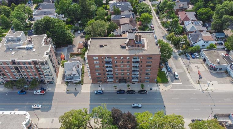2730 Yonge St. Toronto - Glencairn Garden Apartments - Studio - $500 Gift Card 5