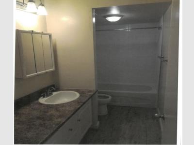 2445 Woodward Ave. Burlington, ON - Victoria Apartments - 2 Bedroom - One Month Free Rent for All Applications* 3